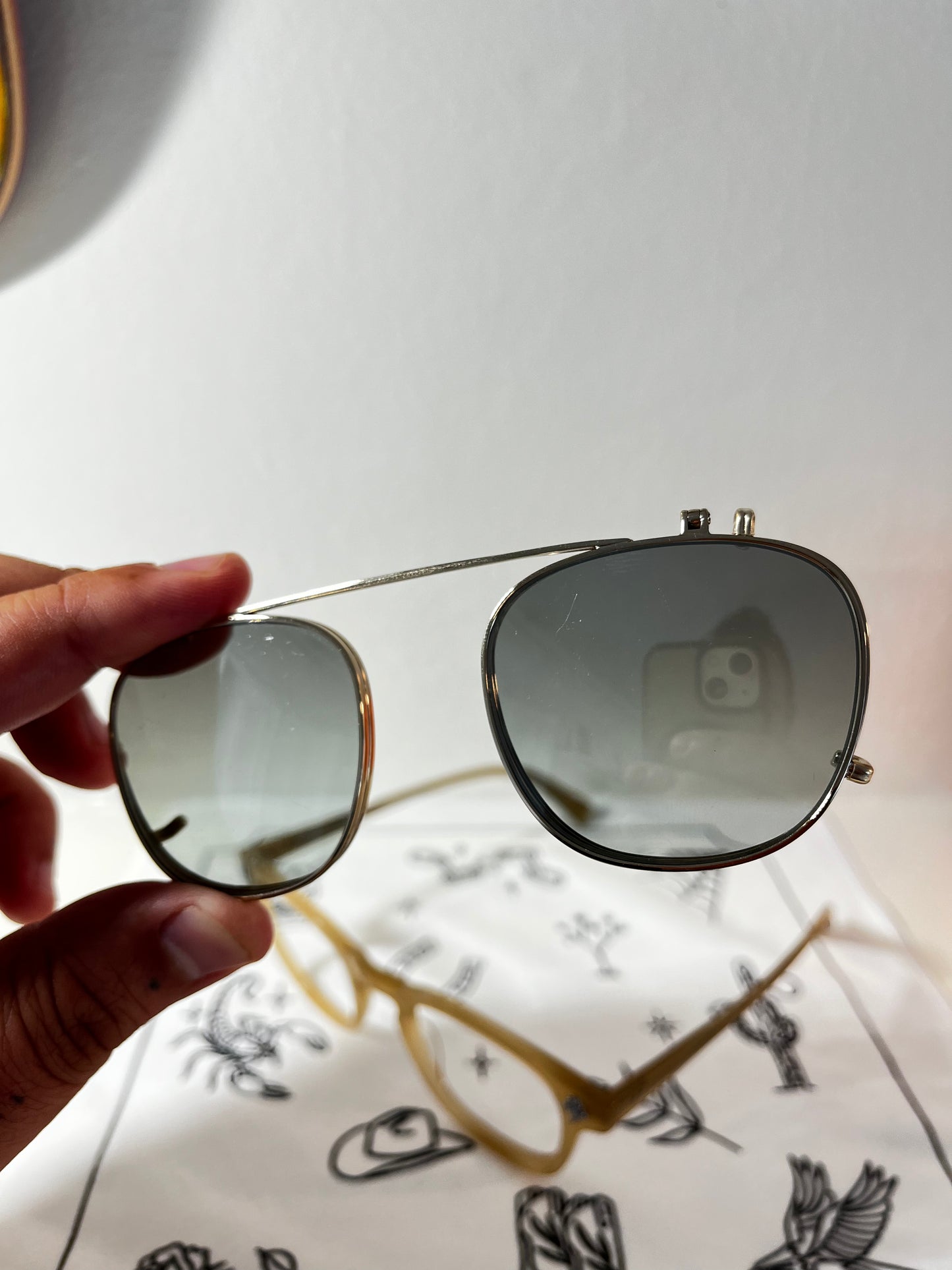 Garrett Leight X Mark McNairy - Valdese- Frame with Flip Clip (Bone)